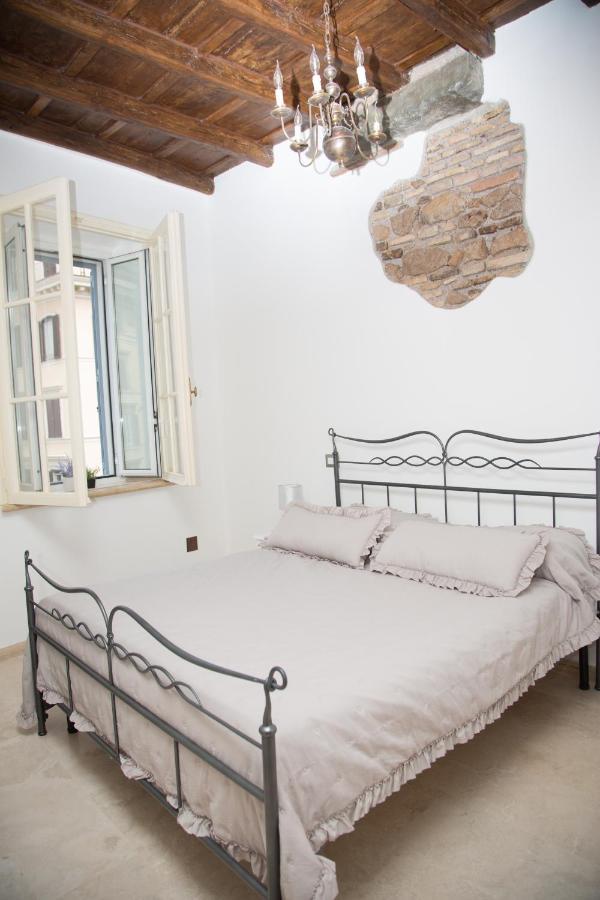 Casa Vacanza Colosseo 2 Rome Exterior photo